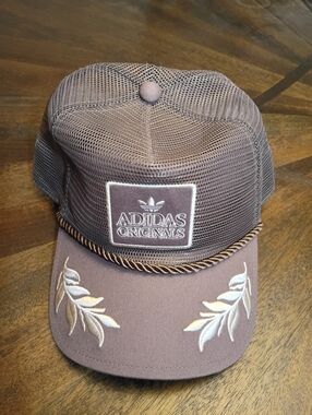 Adidas Originals Floral Embroidered Mesh Trucker Hat Snapback Mauve Pink OSFM